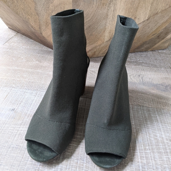 Steve Maden open toe open heal bootie - Picture 6 of 6